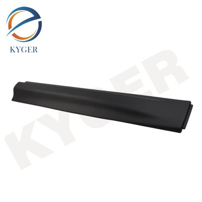 Mua Dải niêm phong cửa xe phía trước bên phải LR044138 cho Land Rover Range Rover Sports 2014 sản xuất trực tuyến