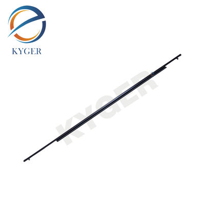 Phòng cửa phía trước bên trái dây đai cửa sổ bên ngoài đường băng thời tiết LR044650 CGE000492 Đối với Land Rover