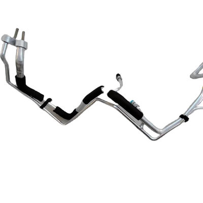 OE High Pressure Fuel Feed Pipe Rail Injection system C2Z30691 AJ811922 AJ811527 Fuel Pipe for Jaguar XJ XF